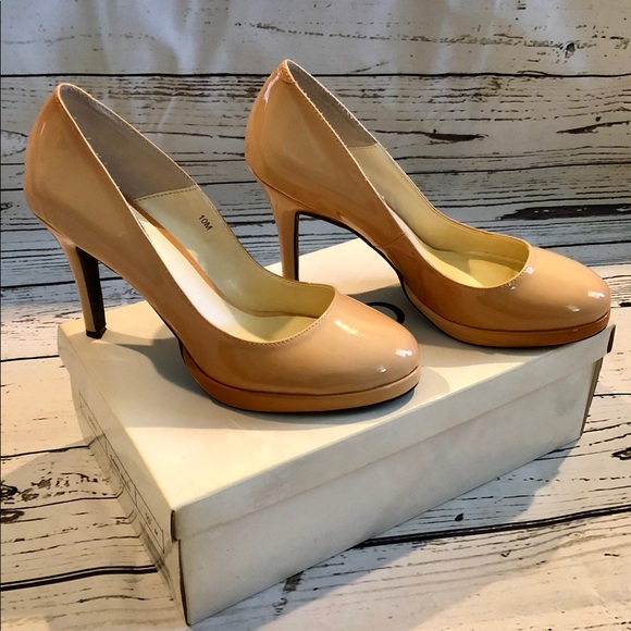 BIJOU NEW YORK—CAMEL OMBRÉ—PLATFORM HEELS!! (EUC) - Picture 3 of 10